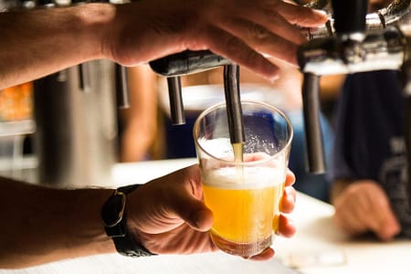 Pouring Draft Beer Pouring Draft Beer